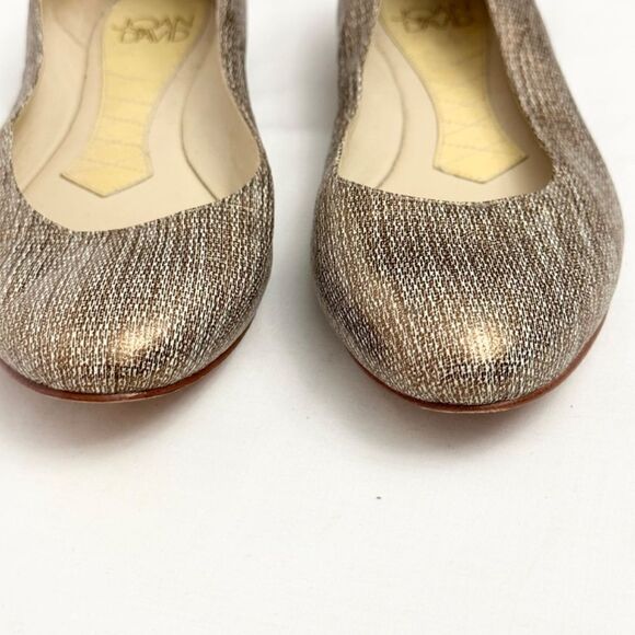 JOAN DAVID - Picture 3 of 5